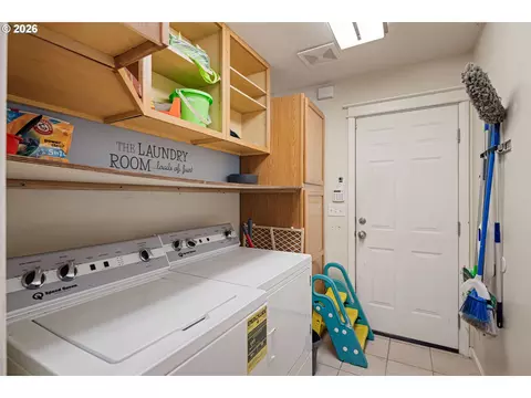 Other - 620 S 67th St, Springfield, OR 97478 photo 3 of 8