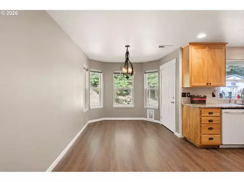 Other - 620 S 67th St, Springfield, OR 97478 photo 2 of 8