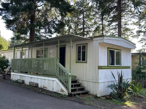 89510 Highway 101 # 26, Florence, OR 97439
