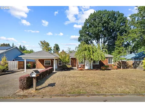 13807 NW Milburn St, Portland, OR 97229