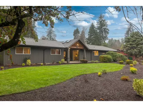 8920 SW Jamieson Rd, Portland, OR 97225