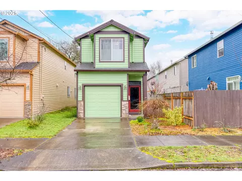 6012 SE Malden St, Portland, OR 97206