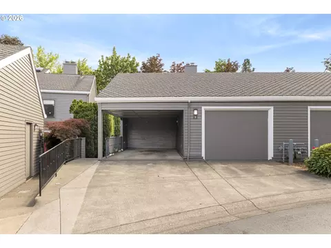 32 Greenridge Ct, Lake Oswego, OR 97035