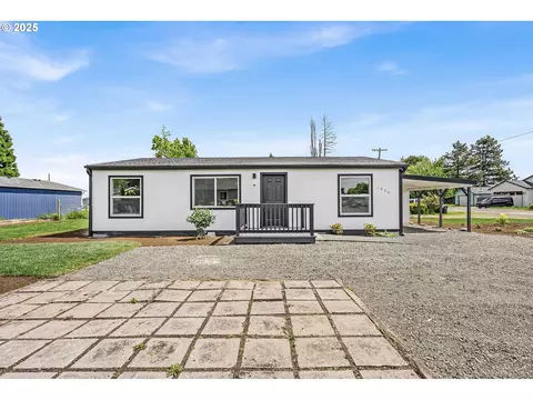 1025 6th St, Gervais, OR 97026