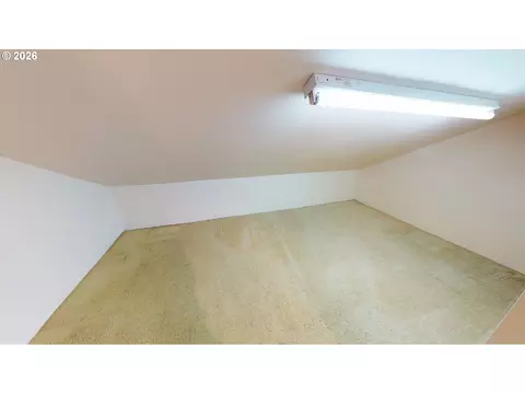 Other - 2641 Castle Dr, Springfield, OR 97477 photo 4 of 6
