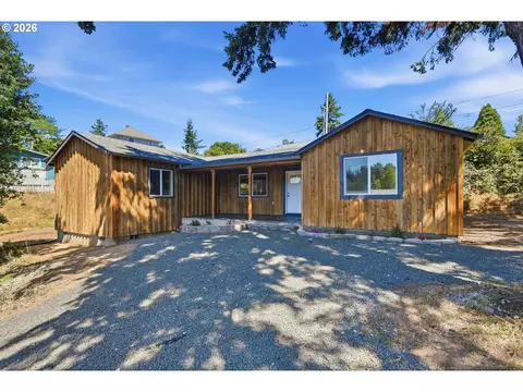 511 9th Ave, Coos Bay, OR 97420