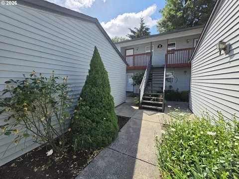 4000 NE 109th Ave #175, Vancouver, WA 98682