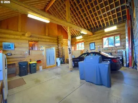Exterior - 6154 View Rd, Florence, OR 97439 photo 2 of 3