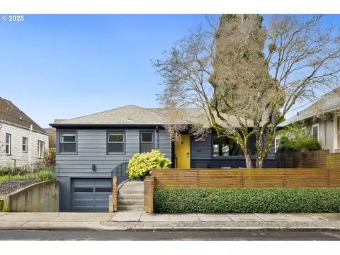 2243 SE 32nd Ave, Portland, OR 97214