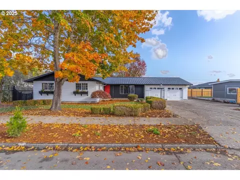 4586 46th Ave NE, Salem, OR 97305