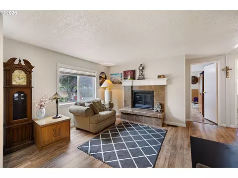 4800 Barger Dr #39, Eugene, OR 97402 photo 19