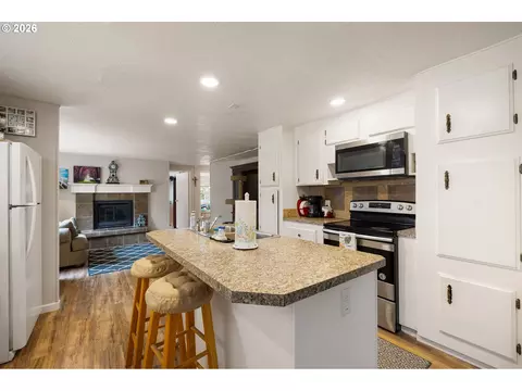 4800 Barger Dr #39, Eugene, OR 97402 photo 14