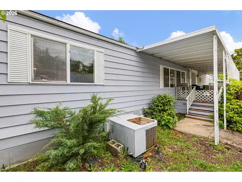 4800 Barger Dr #39, Eugene, OR 97402 photo 41