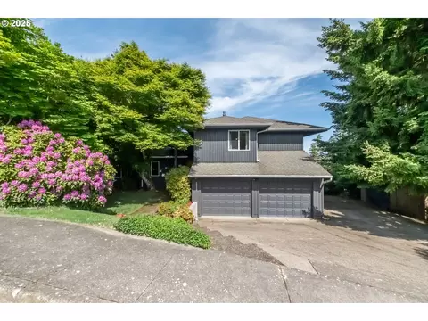 2930 Eric Ct, Salem, OR 97304