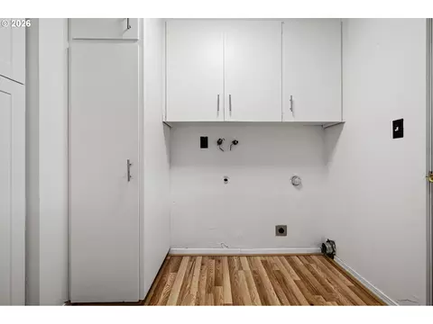 Other - 936 Quinalt St, Springfield, OR 97477 photo 2 of 6