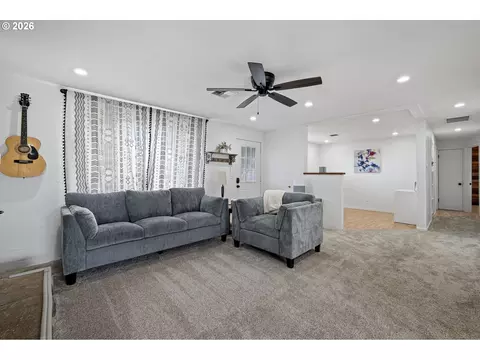 Other - 936 Quinalt St, Springfield, OR 97477 photo 1 of 6