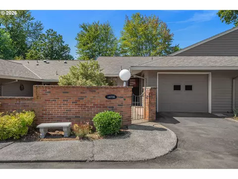 16735 SW Matador Ln, King City, OR 97224