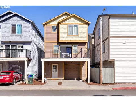 13026 SE Division St, Portland, OR 97236