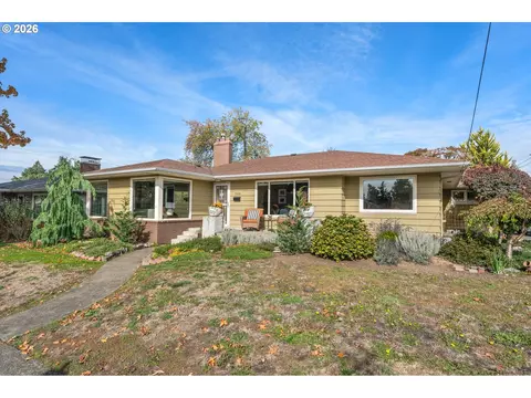 7655 NE Alameda St, Portland, OR 97213