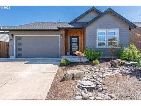 1556 Umpqua Ave, Eugene, OR 97408