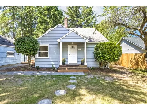 11355 SW 97th Ct, Portland, OR 97223