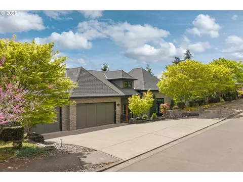 18284 Meadowlark Ln, Lake Oswego, OR 97034