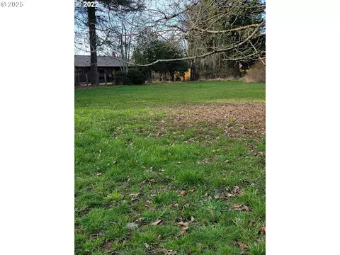 3689 SE 14th St, Gresham, OR 97080 photo 4