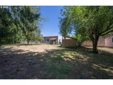 3689 SE 14th St, Gresham, OR 97080 photo 3