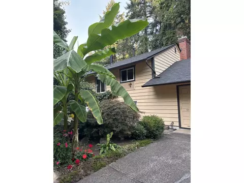 18978 Arrowwood Ave, Lake Oswego, OR 97035