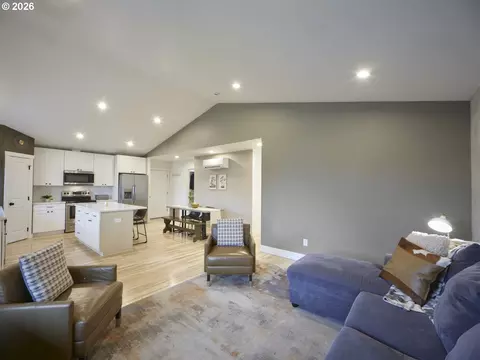 Living - 1015 Peach Rd, Winlock, WA 98596 photo 1 of 1