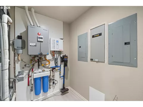 Other - 5996 Hayhurst Rd, Yoncalla, OR 97499 photo 10 of 15