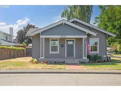 1406 NE 10th Ave, Mcminnville, OR 97128