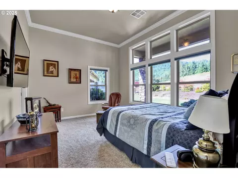 Bedroom - 485 Andrews Rd, Yoncalla, OR 97499 photo 1 of 5
