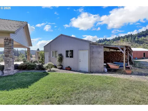 Exterior - 485 Andrews Rd, Yoncalla, OR 97499 photo 8 of 8
