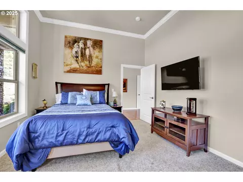 Bedroom - 485 Andrews Rd, Yoncalla, OR 97499 photo 2 of 5