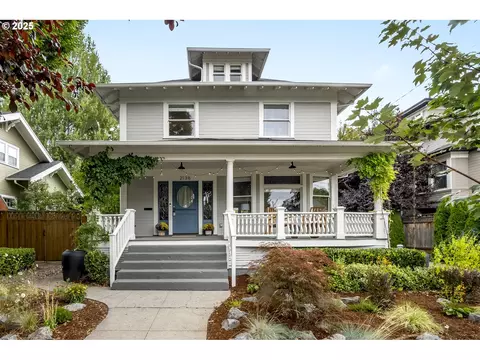 2136 NE 9th Ave, Portland, OR 97212