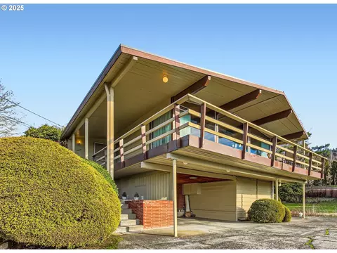 4618 SW 29th Ave, Portland, OR 97239