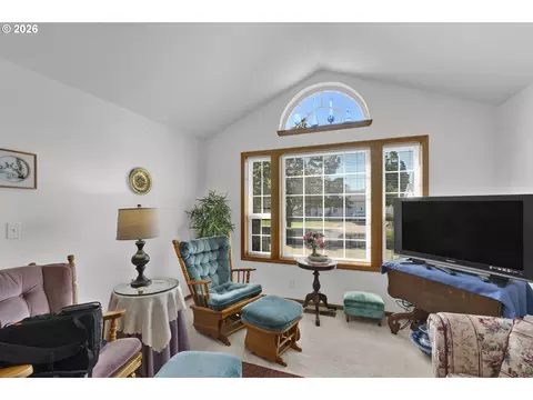 Other - 2362 Loch Dr, Springfield, OR 97477 photo 3 of 4