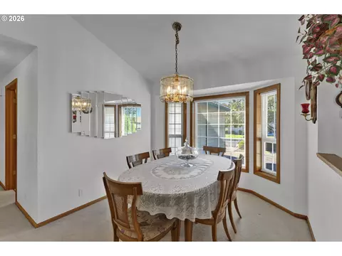 Dining - 2362 Loch Dr, Springfield, OR 97477 photo 1 of 1