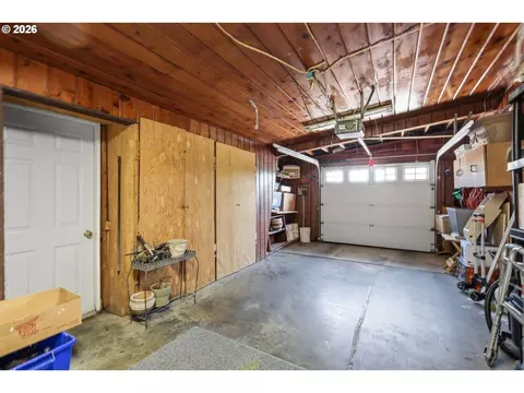 Other - 2378 19th St, Springfield, OR 97477 photo 8 of 10