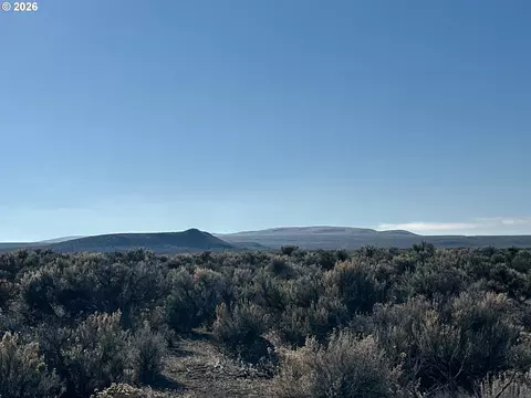 s fandango rd, Christmas Valley, OR 97641