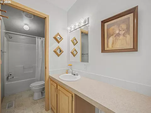 53164 E Sylvan Way, Sandy, OR 97055 photo 20