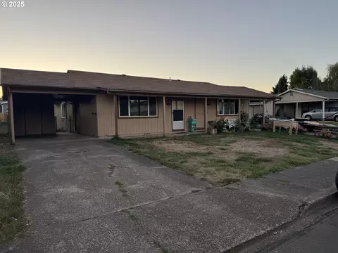235 NW Fenton St, Mcminnville, OR 97128