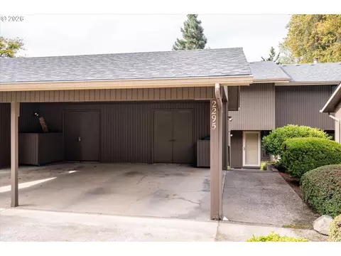 Other - 2295 Ridgeway Dr, Eugene, OR 97401 photo 2 of 5