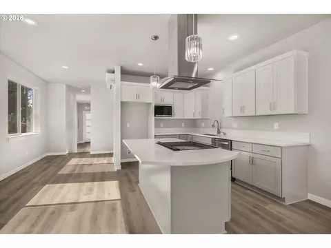 Kitchen - 2403 NW 1st Dr, Gresham, OR 97030 photo 1 of 4