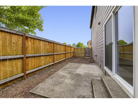 Exterior - 2189 SE 17th Aly, Gresham, OR 97080 photo 5 of 7