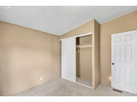 1949 SE Palmquist Rd #5, Gresham, OR 97080 photo 14