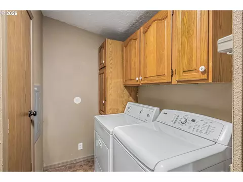 1949 SE Palmquist Rd #5, Gresham, OR 97080 photo 21