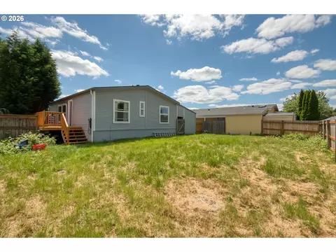 1949 SE Palmquist Rd #5, Gresham, OR 97080 photo 25