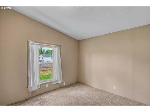 1949 SE Palmquist Rd #5, Gresham, OR 97080 photo 13